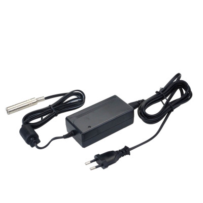 ∼230 Volt to 12 Volt converter